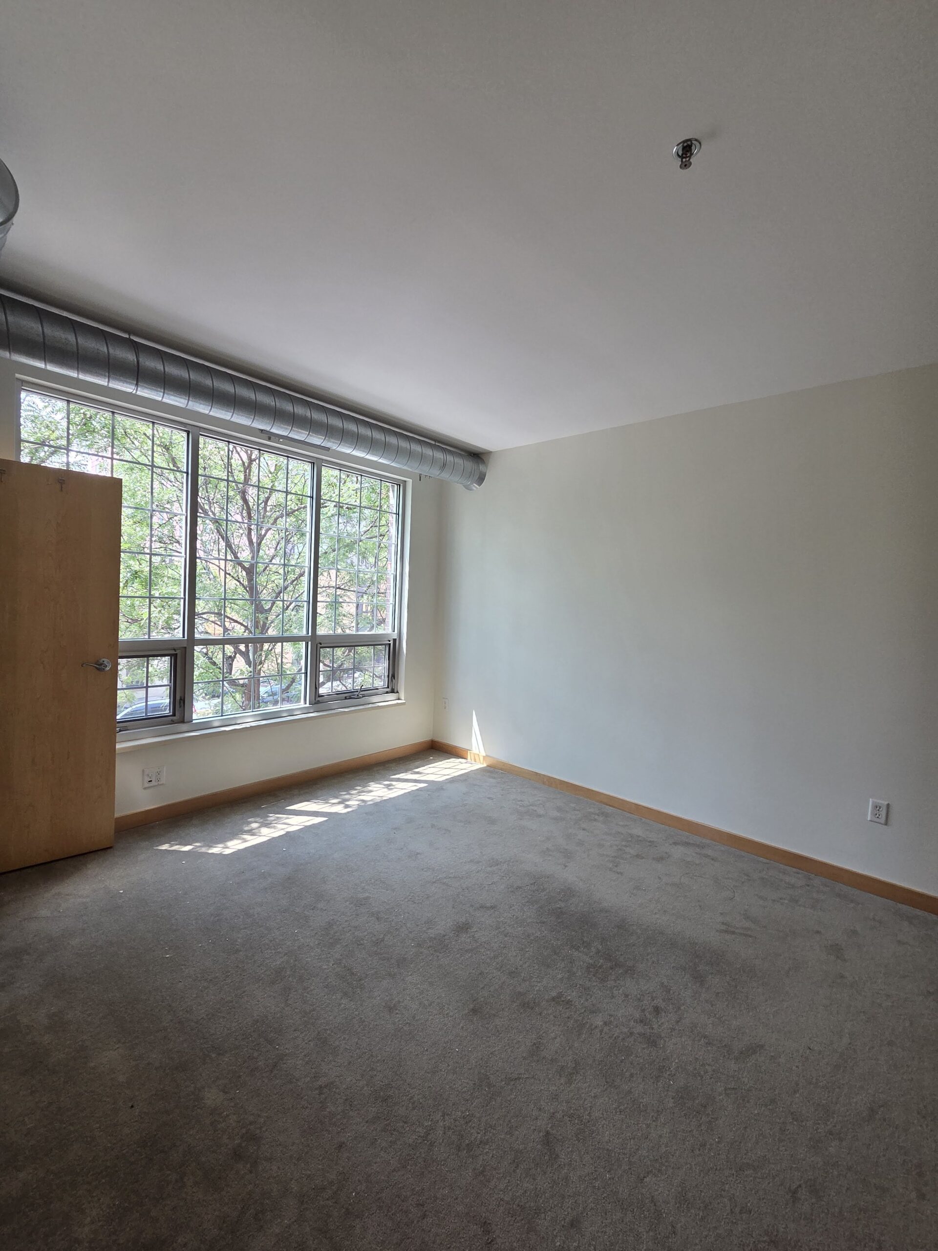 How to Prep Your Walls Before an Interior Repaint